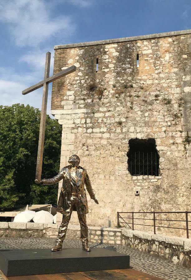 サン・ポール・ド・ヴァンスOrangerie St Paulアパートメント エクステリア 写真